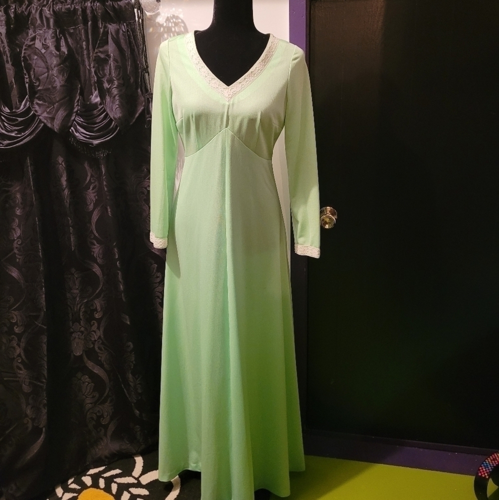 1960's flower power hippie boho maxi dress lace and textured fabric
